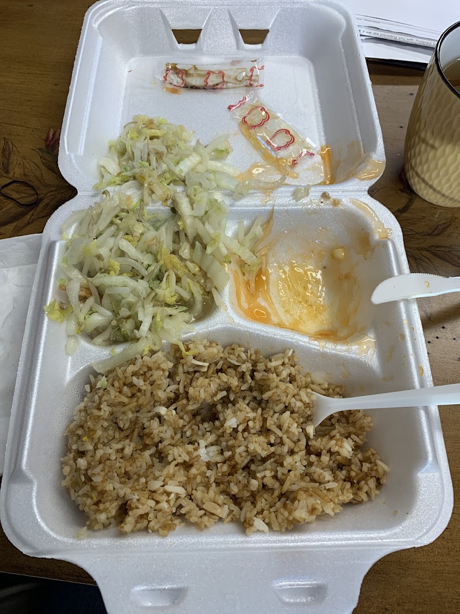 Golden Wok Take Out Photo 5