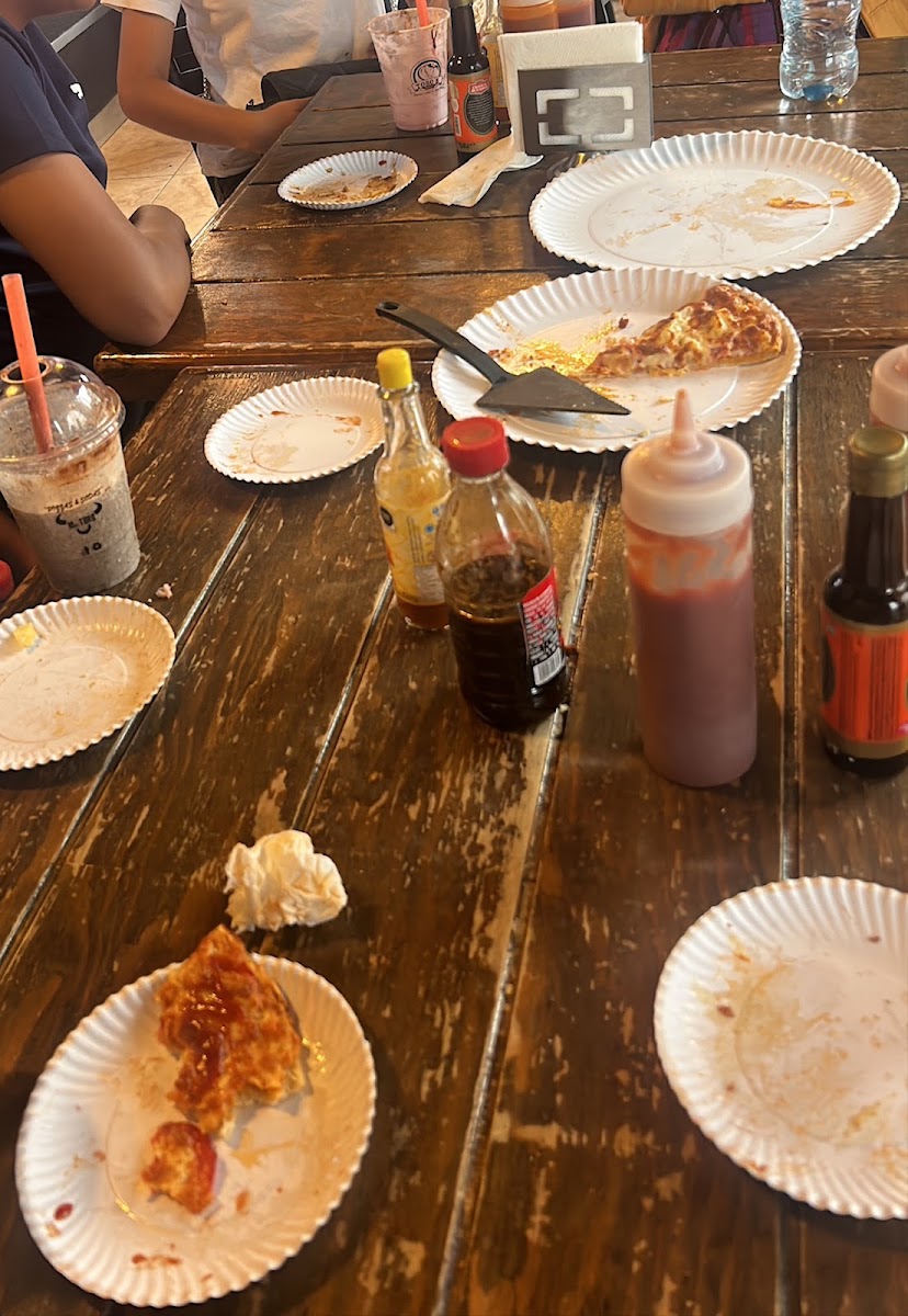 TOROS' PIZZA Photo 10