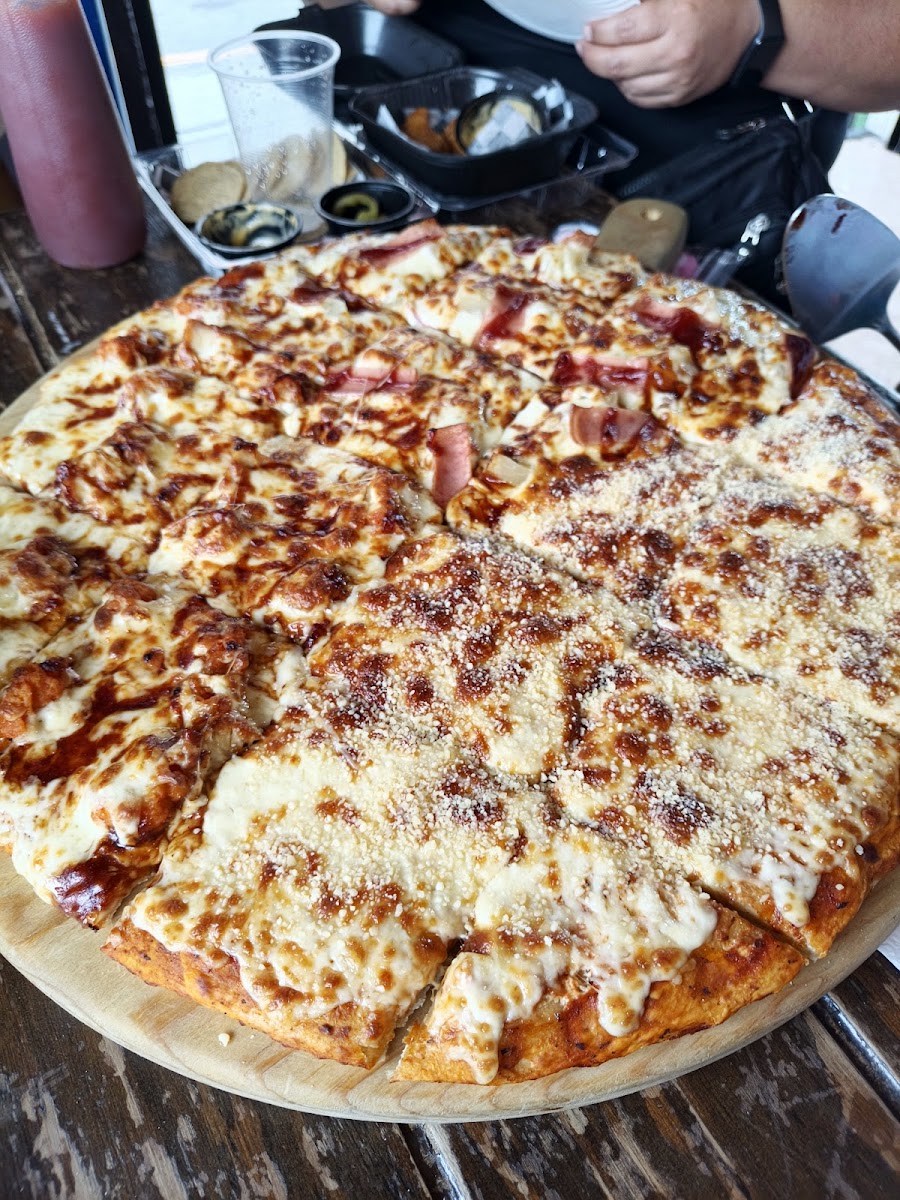 TOROS' PIZZA Photo 4