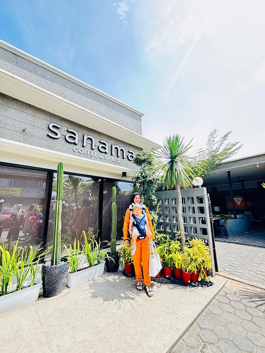 SANAMA COFFEE & SPACE