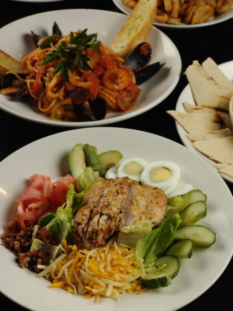Aroma Grill & Bar Photo 10
