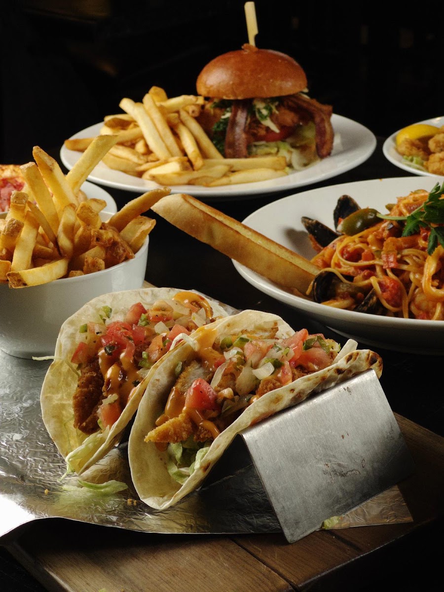 Aroma Grill & Bar Photo 9