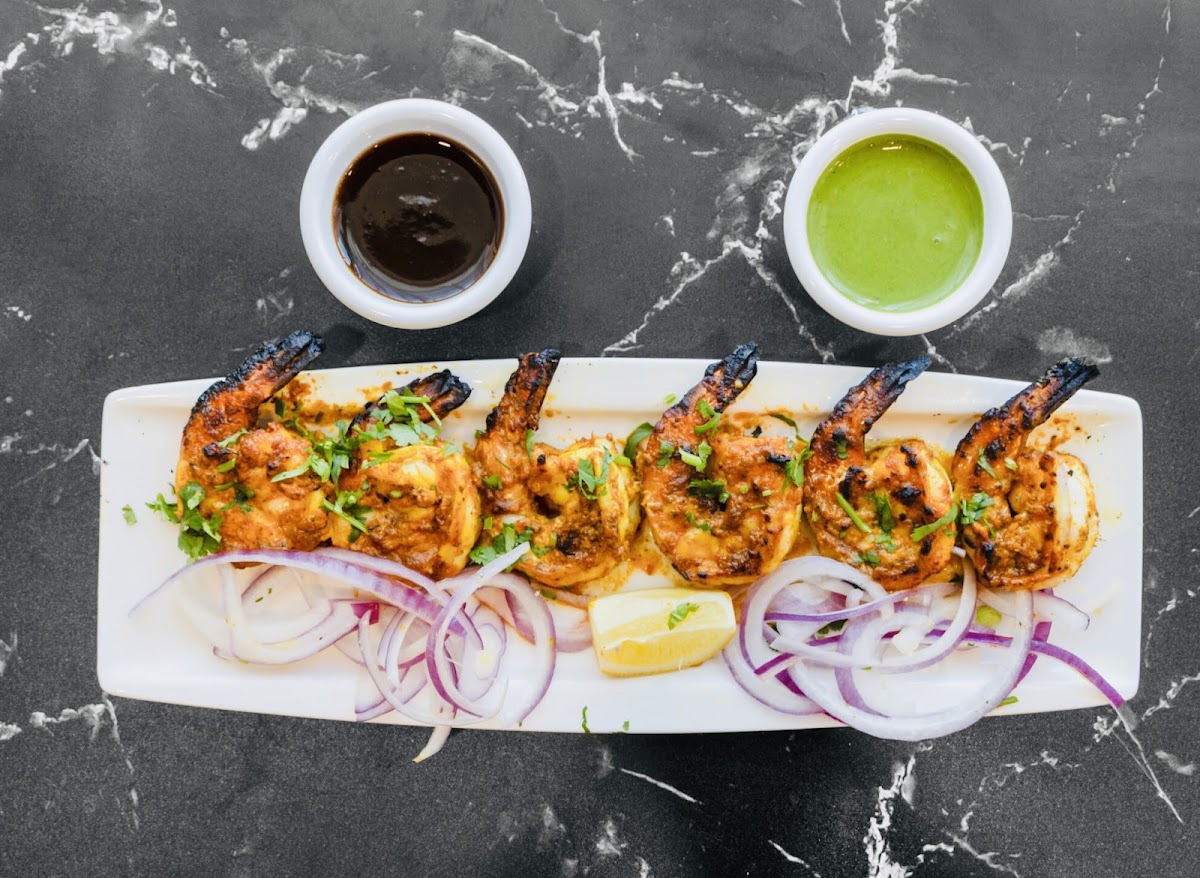 Bombay Tandoor Bar and Grille - Lansdowne Photo 7