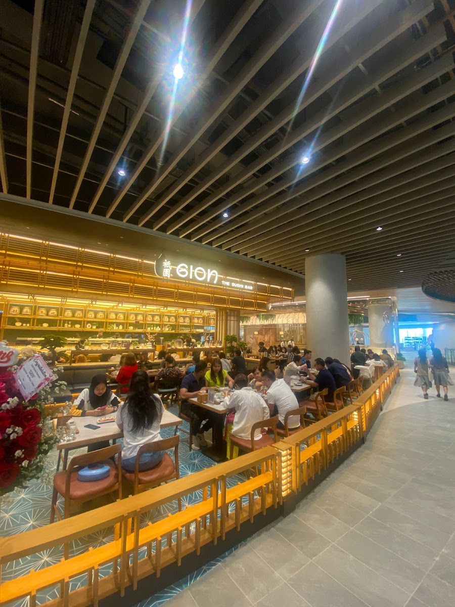 Gion The Sushi Bar - Living World Kota Wisata