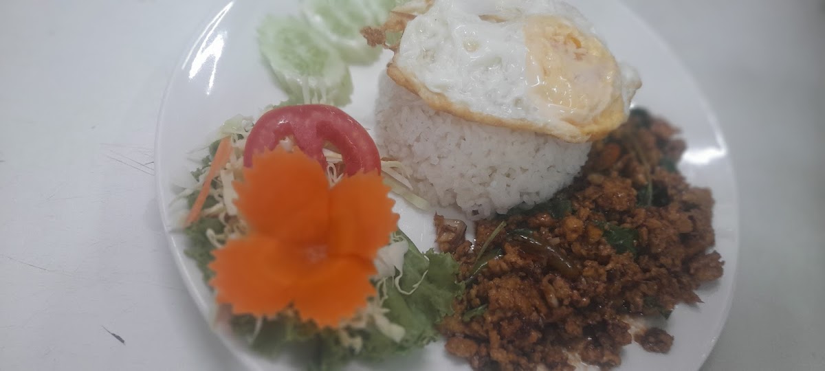 G bistro airport indian restaurant Phuket Photo 6