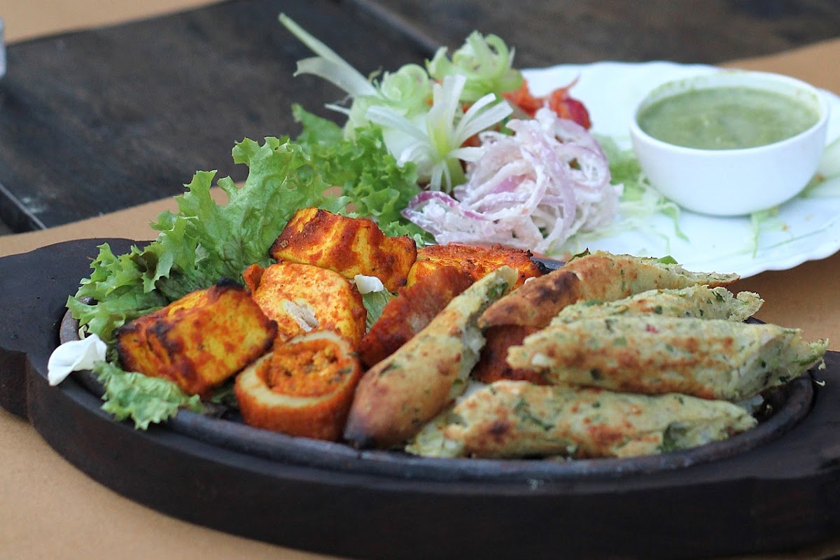 G bistro airport indian restaurant Phuket Photo 9