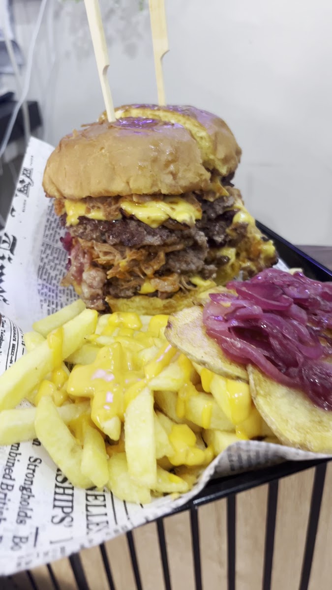 Factory food porn Photo 2