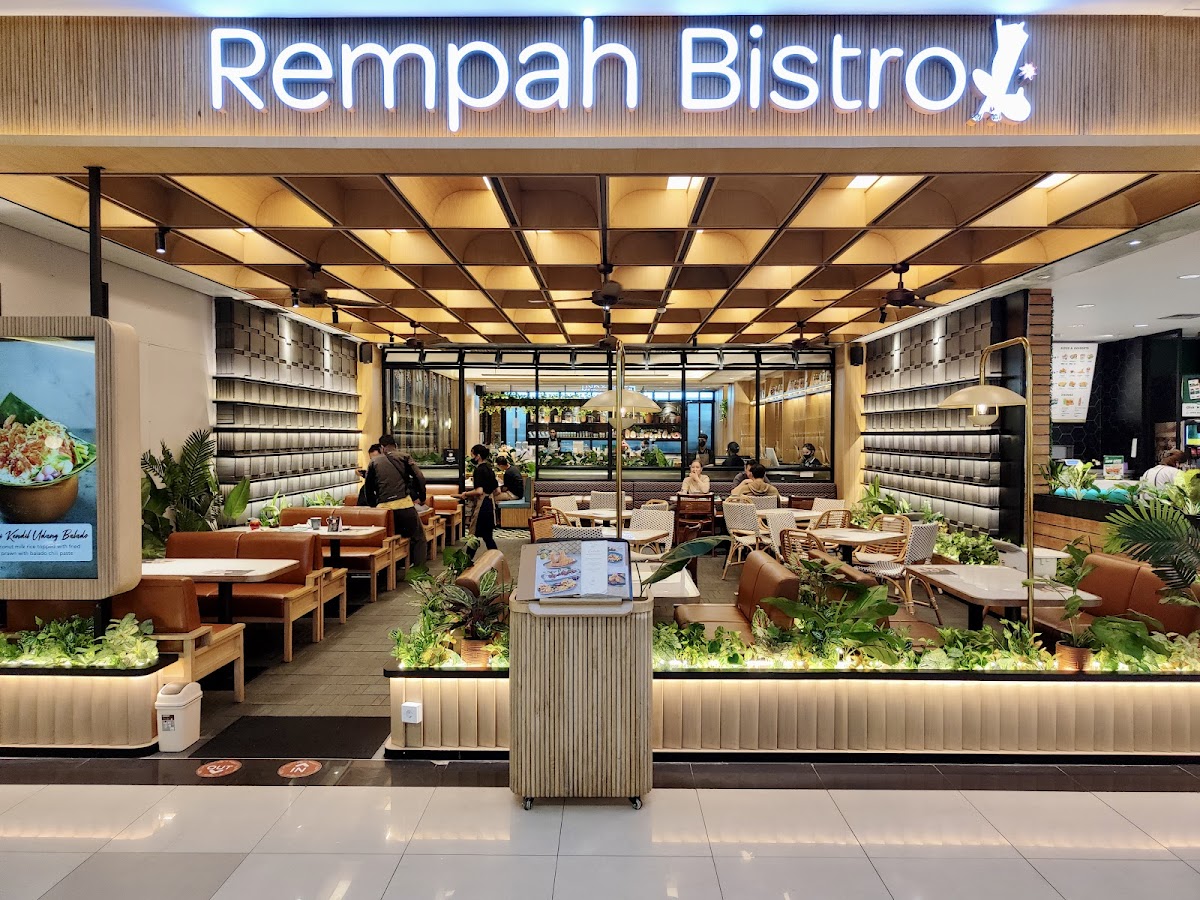 Rempah Bistro Botani Square