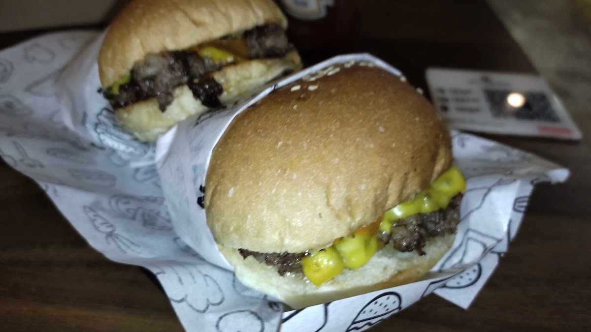 Naked Patty - Bintaro Permai Photo 2