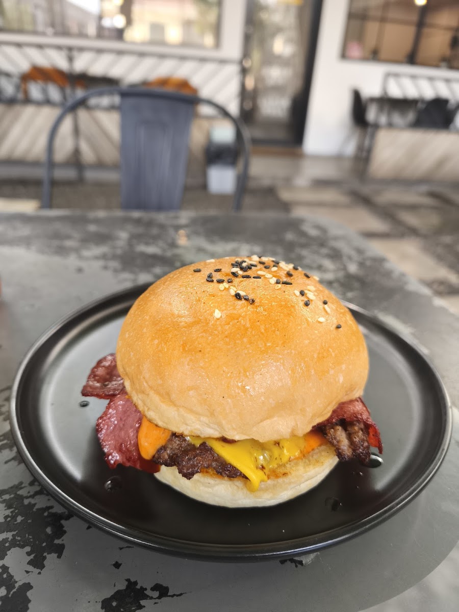 Naked Patty - Bintaro Permai Photo 4
