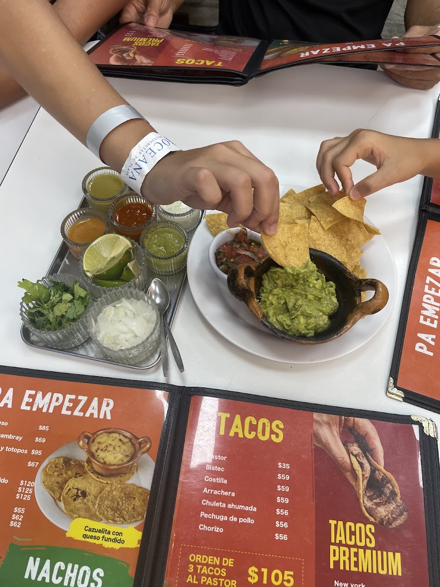 Los Chachalacos Photo Menu 4