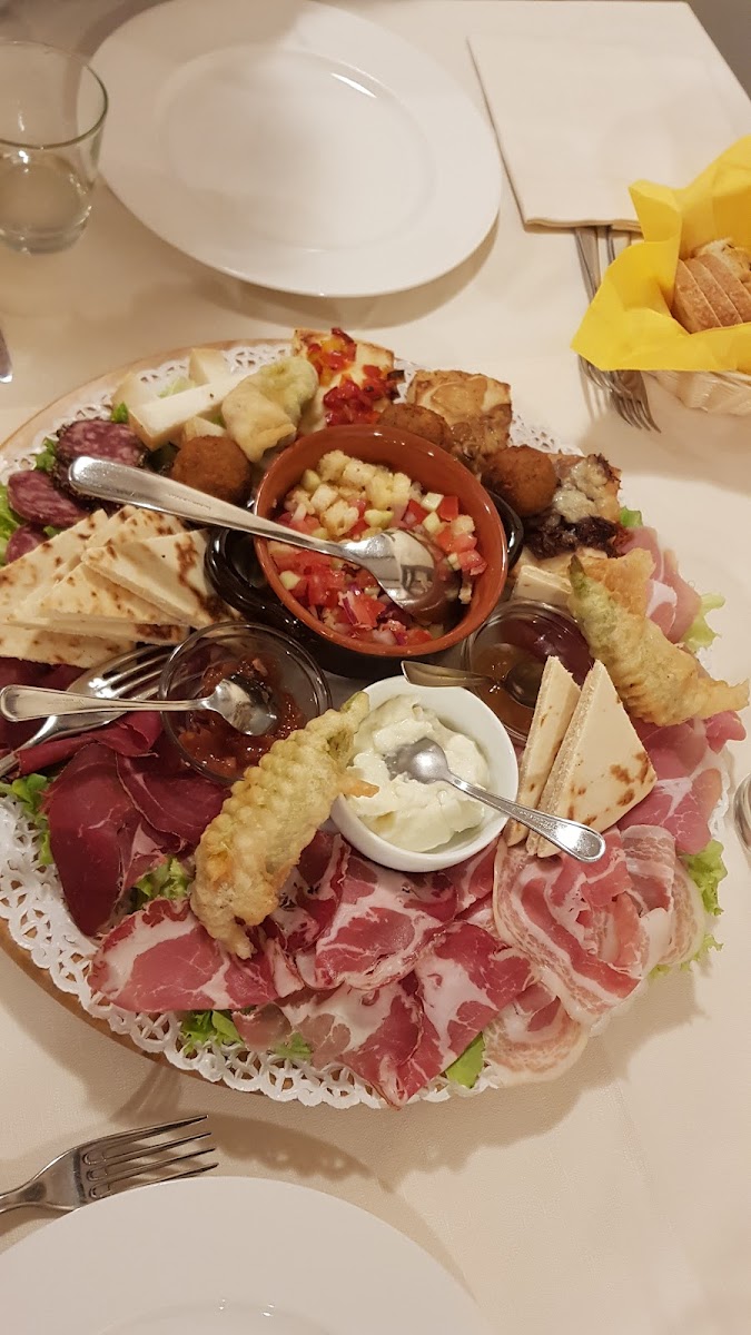 Trattoria Storica da Mario Photo 9