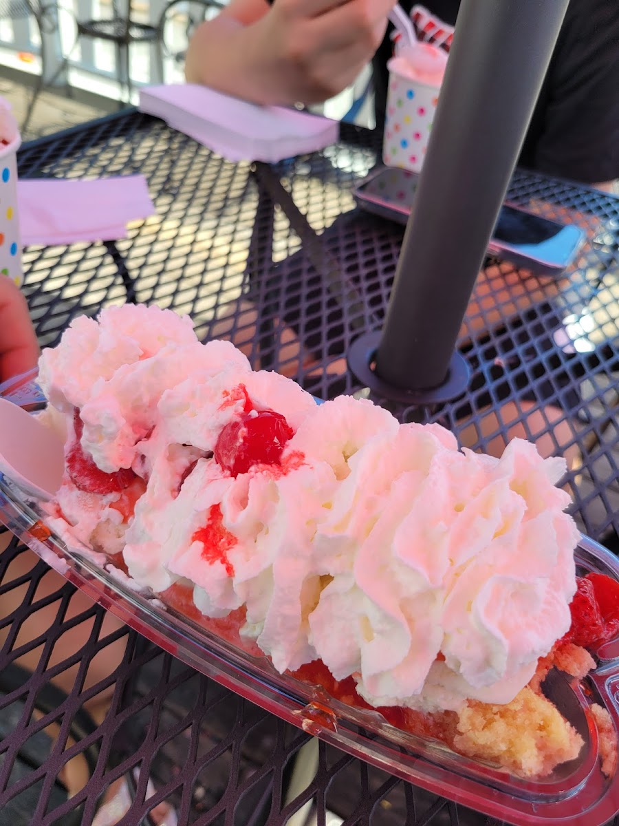 Josie's Ice Cream Photo 9