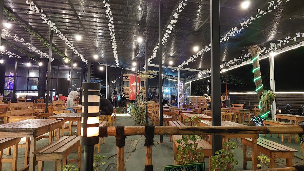 Cafe Baja Photo 4