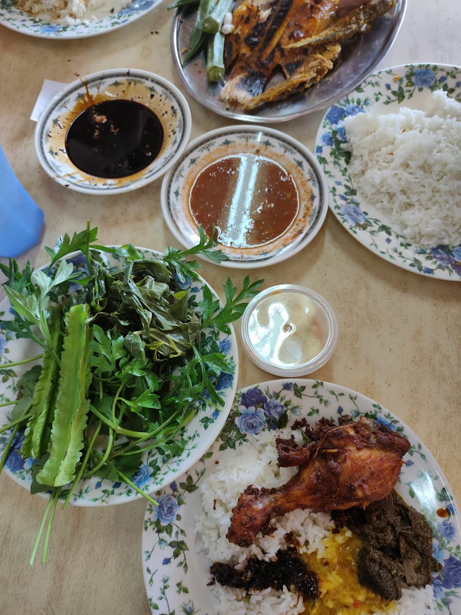 Restoran Tasik Raban Photo 9