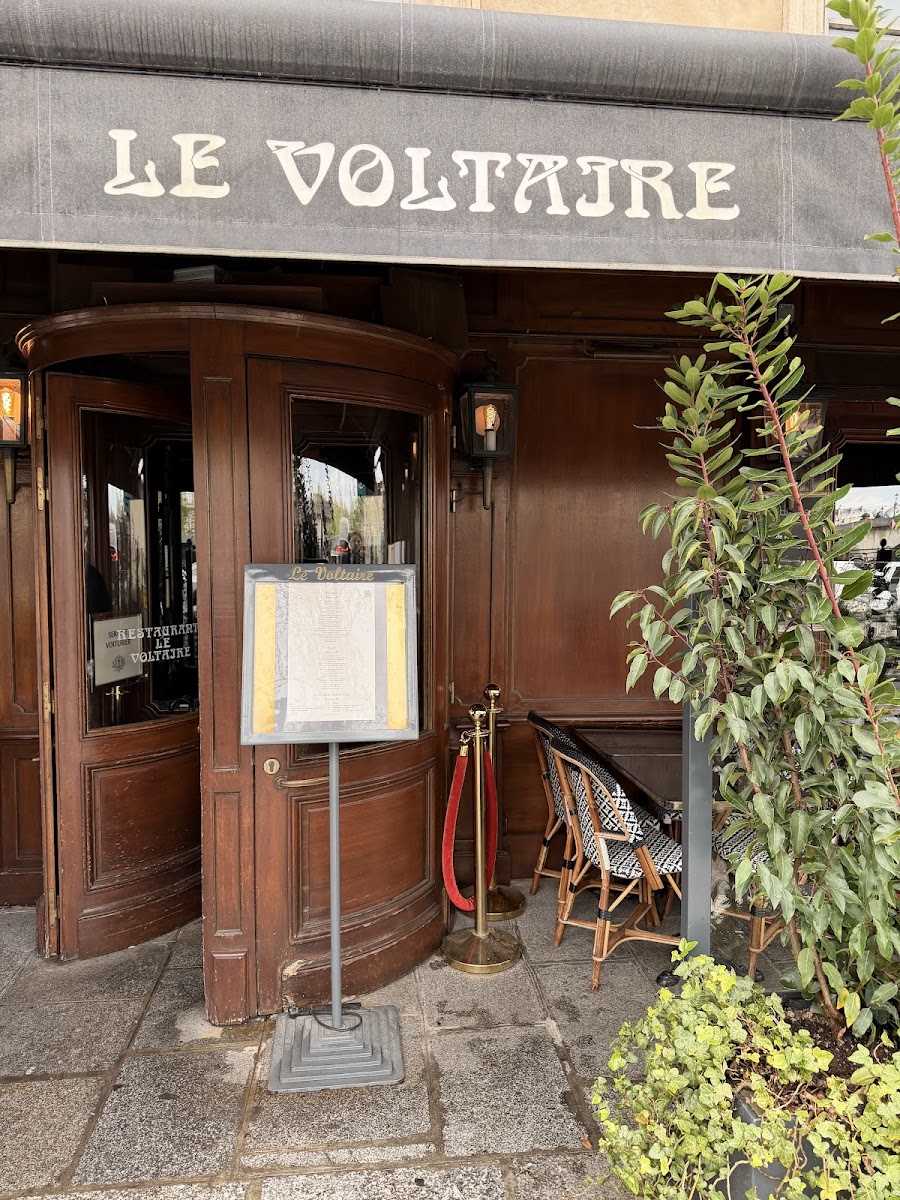 Le Voltaire Photo 3