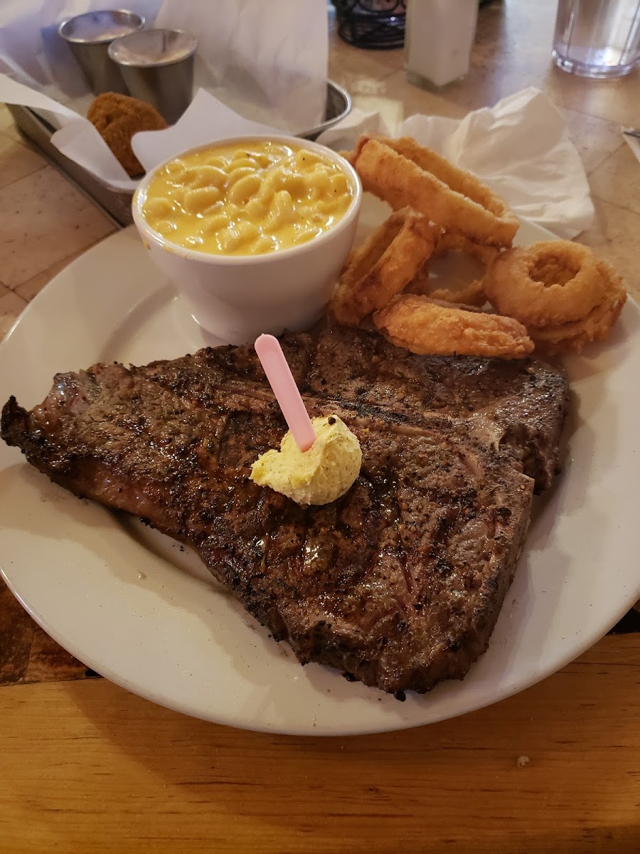 5D Steakhouse & Lounge Photo 6