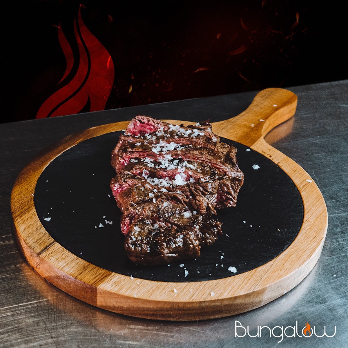 Bungalow Brasas Bar