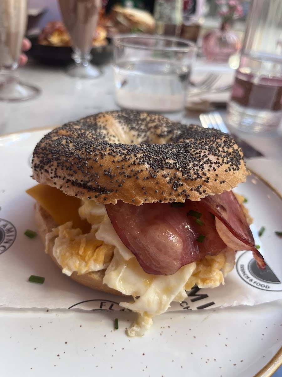 Flamingo Brunch & Food Photo 6