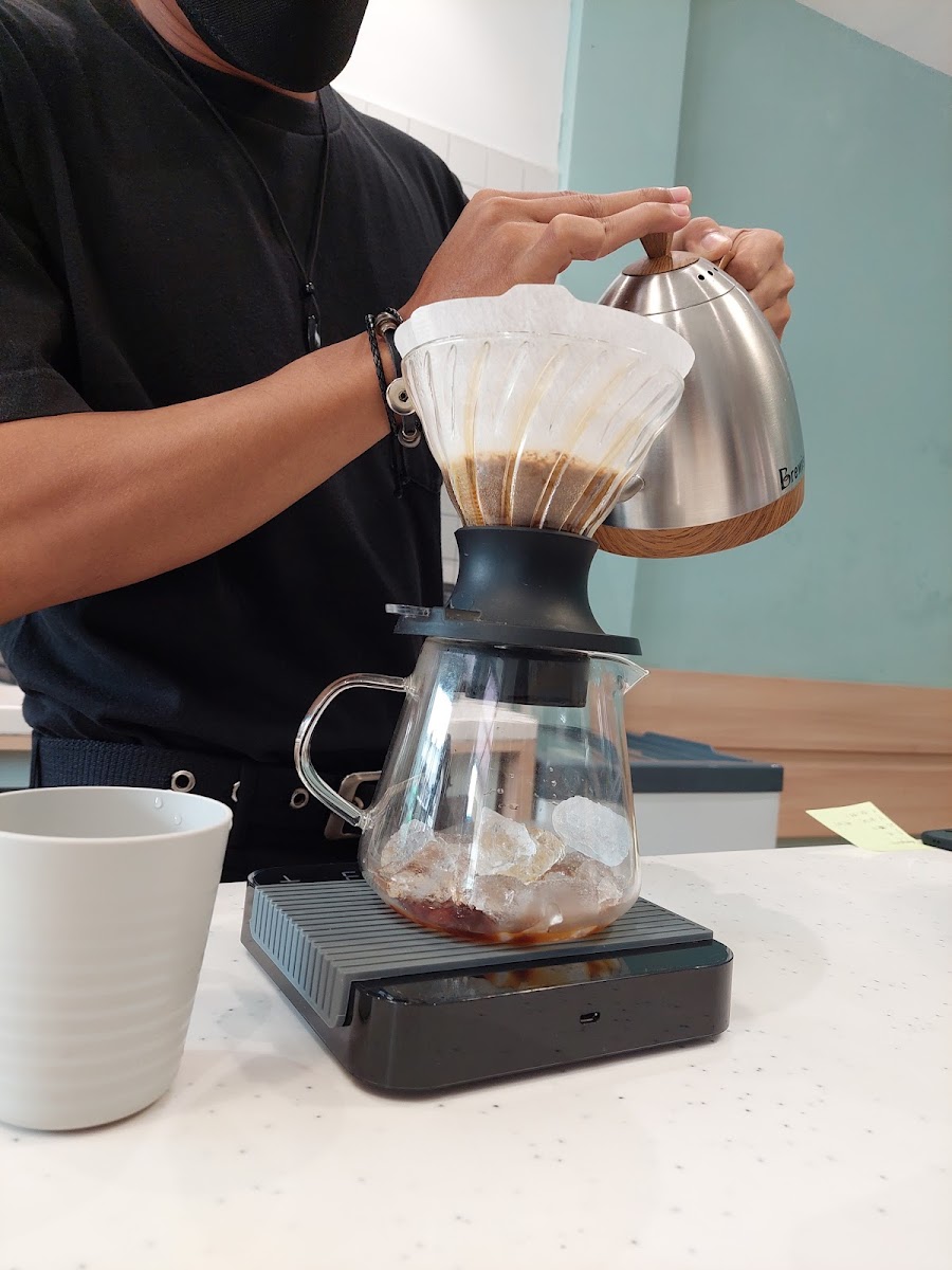 NIJI Coffee Bar Photo 10