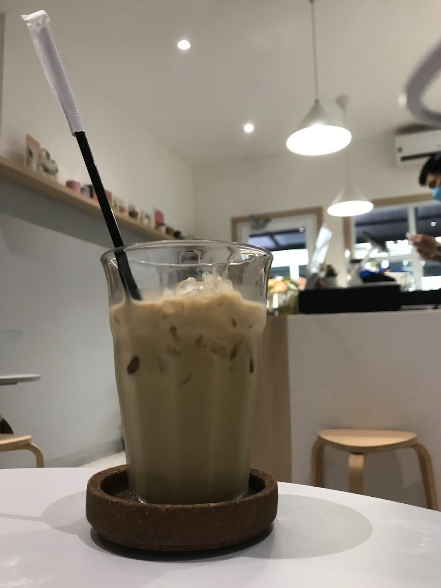 NIJI Coffee Bar Photo 6