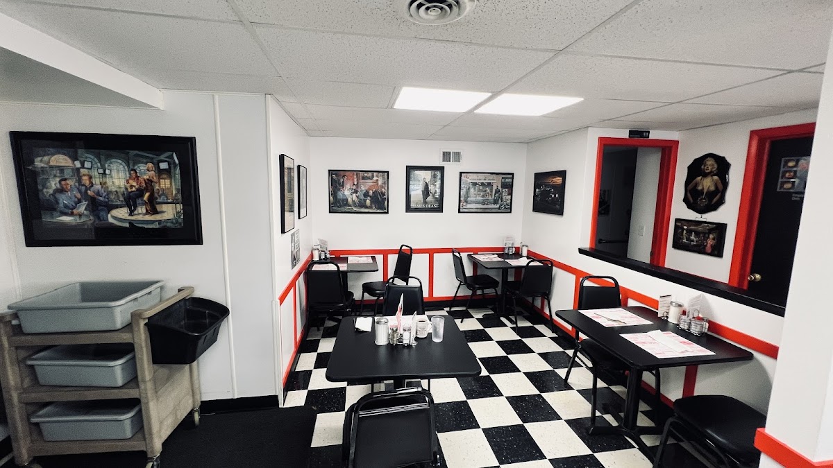 Shirley's Cafe & Grill