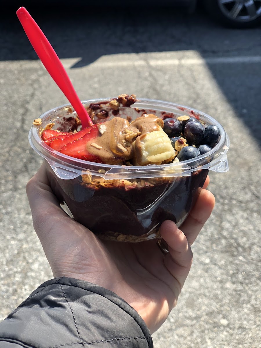 Shimmy’s Açaí Photo 5