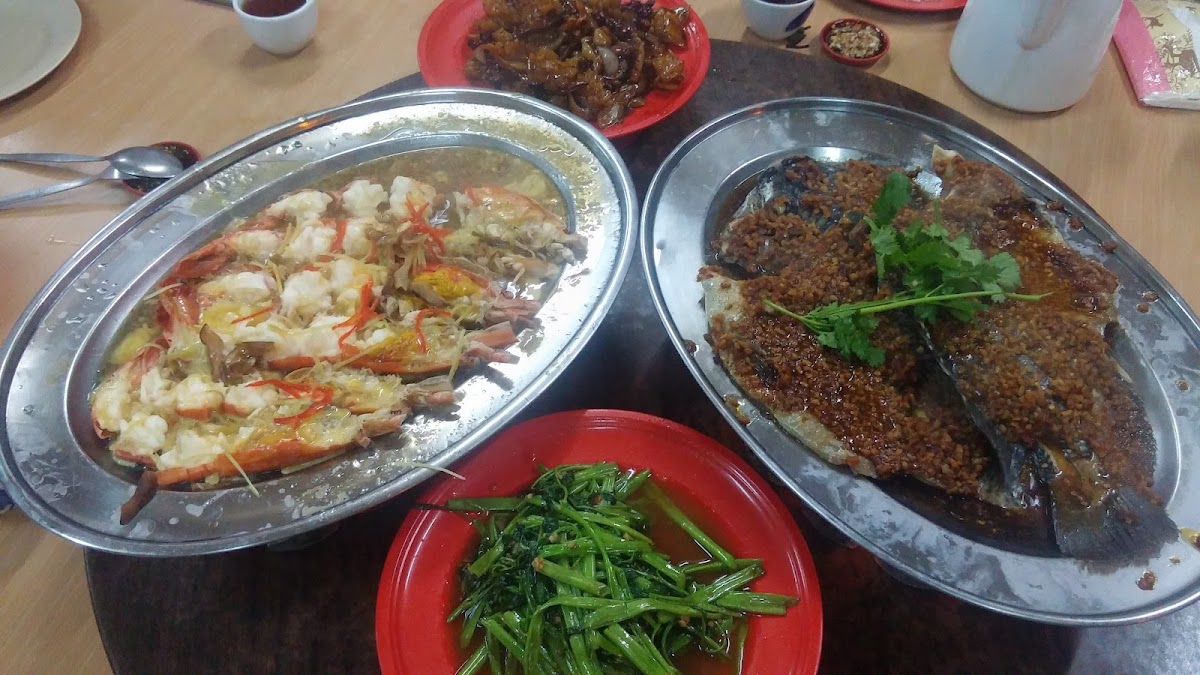 金马士大港饭店 • Restoran Gemas Baru Photo 9