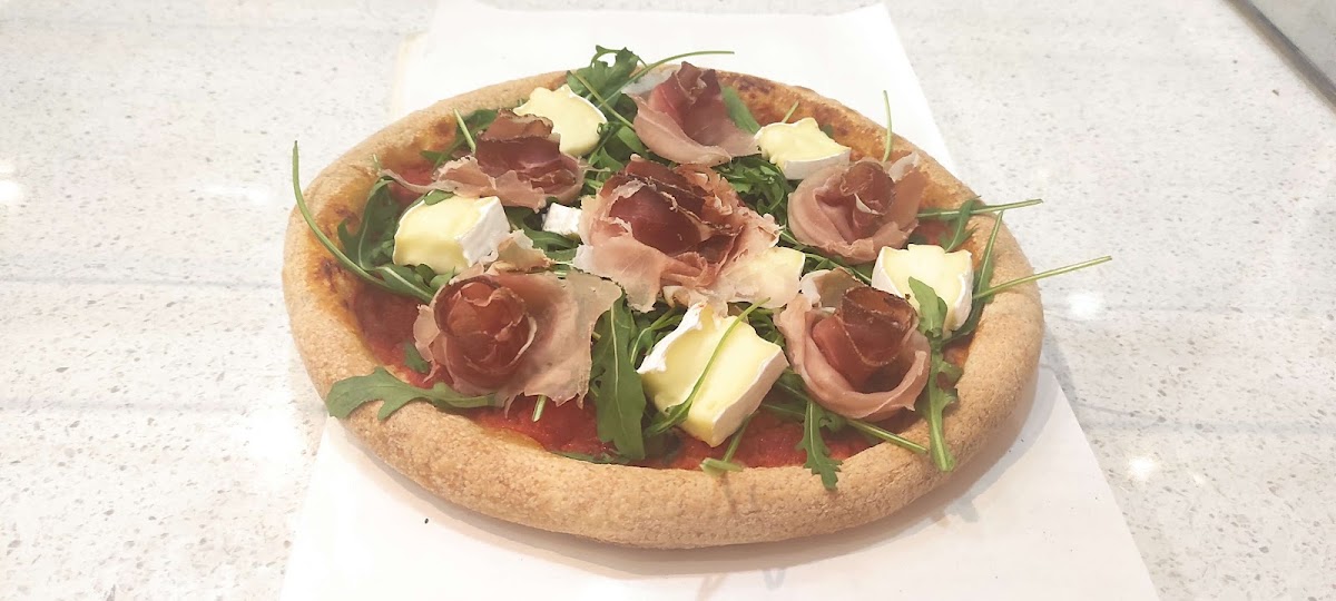 Pizzeria Nettuno - Bologna Photo 7