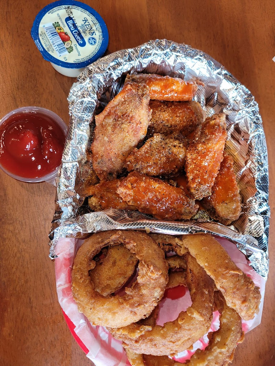 Village Burger Photo 9