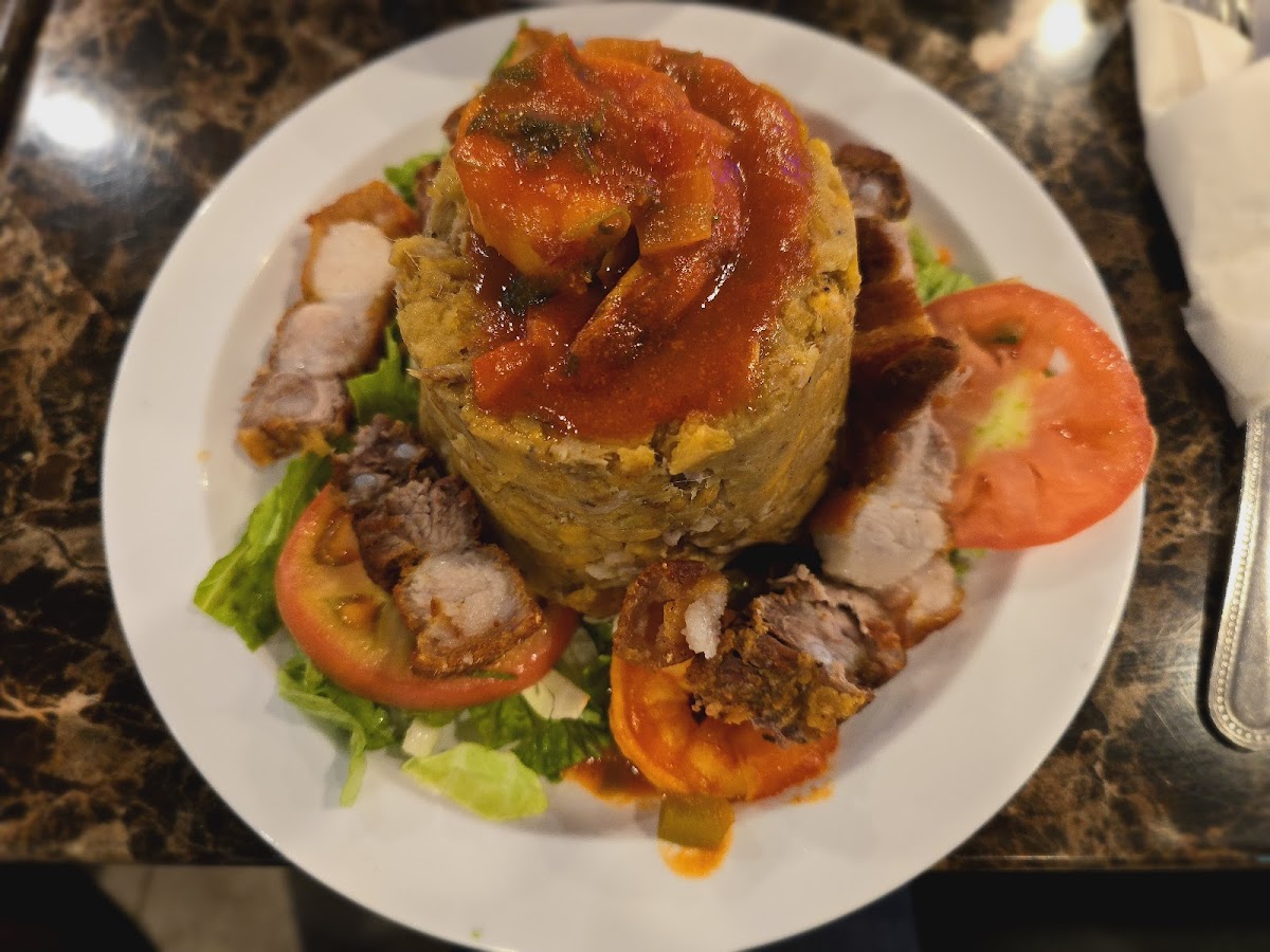 El Fogon Latino Restaurant Photo 6