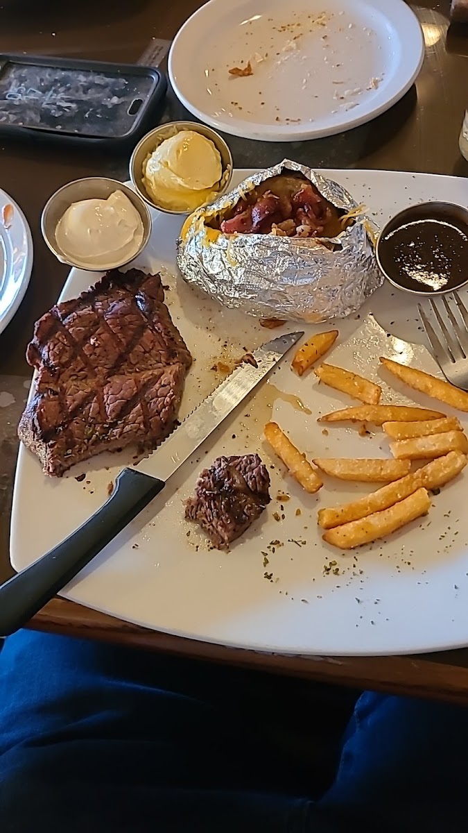 Mascoutah Steak House Photo 10