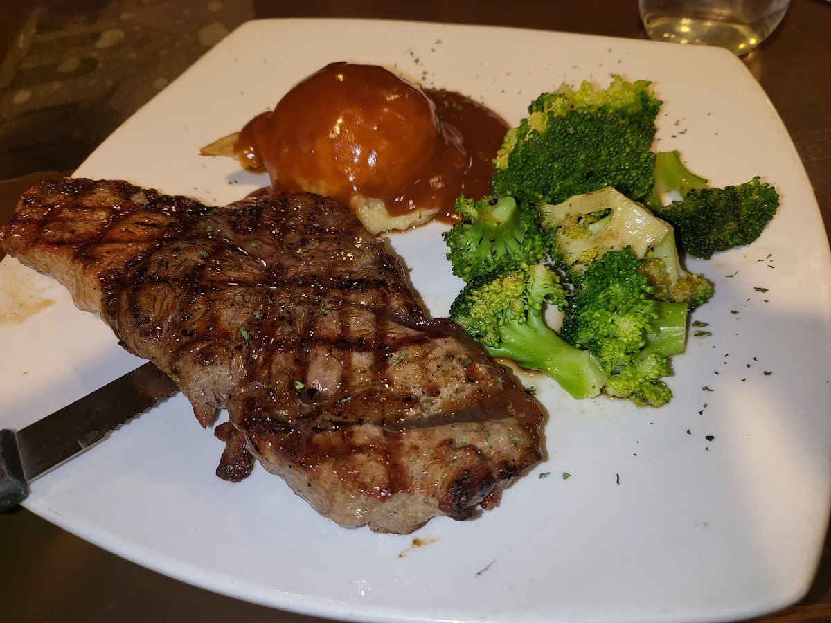 Mascoutah Steak House Photo 7