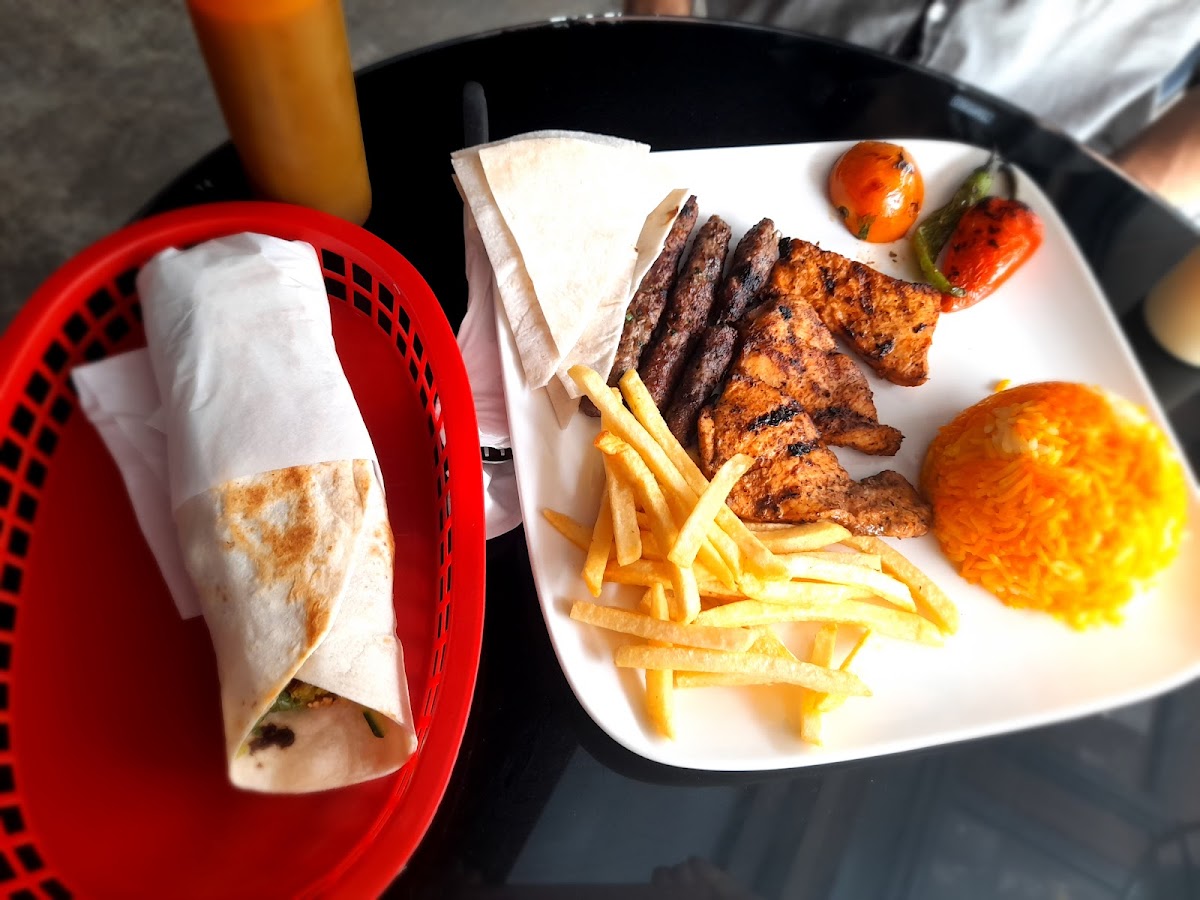 Abonabil Restaurant Photo 6