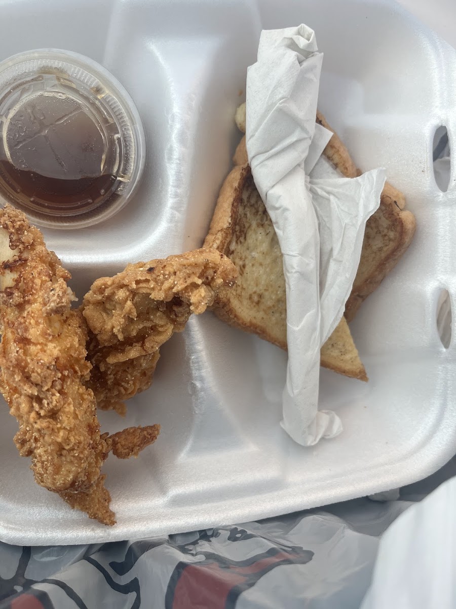 D's Soul Food Cafe Photo 2