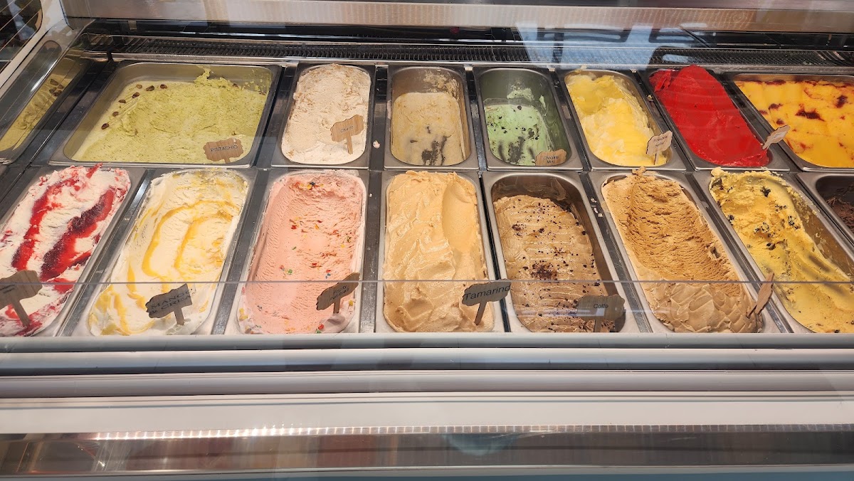 La Chula Paletas & Ice Cream Photo 5