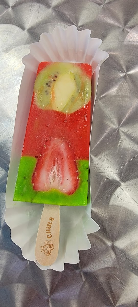 La Chula Paletas & Ice Cream Photo 9