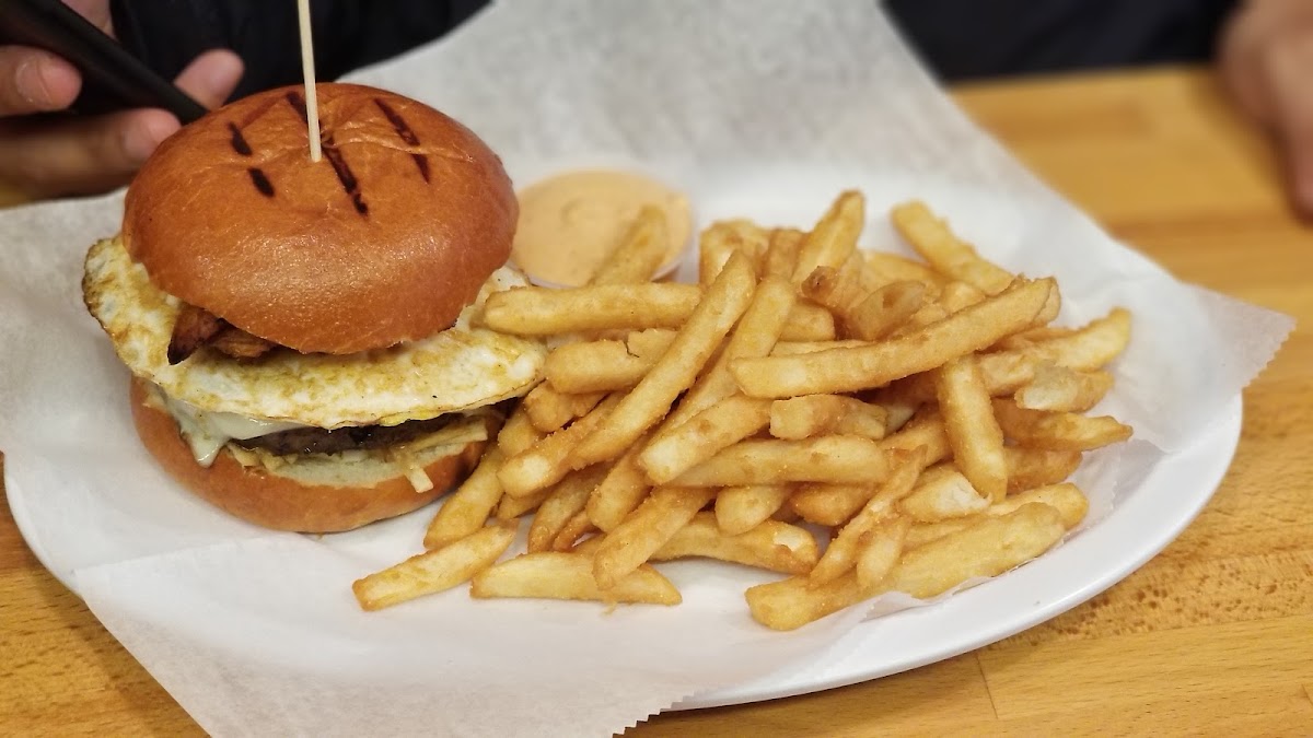 P.S. Burgers Photo 6