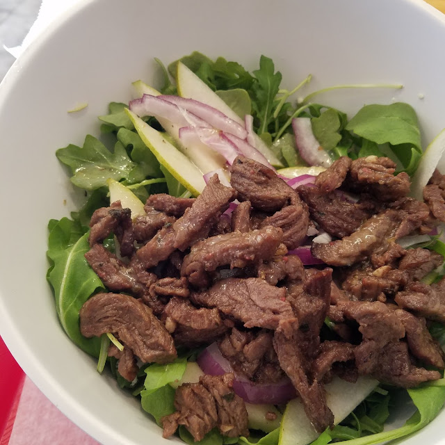 Skirt Steaks Salad