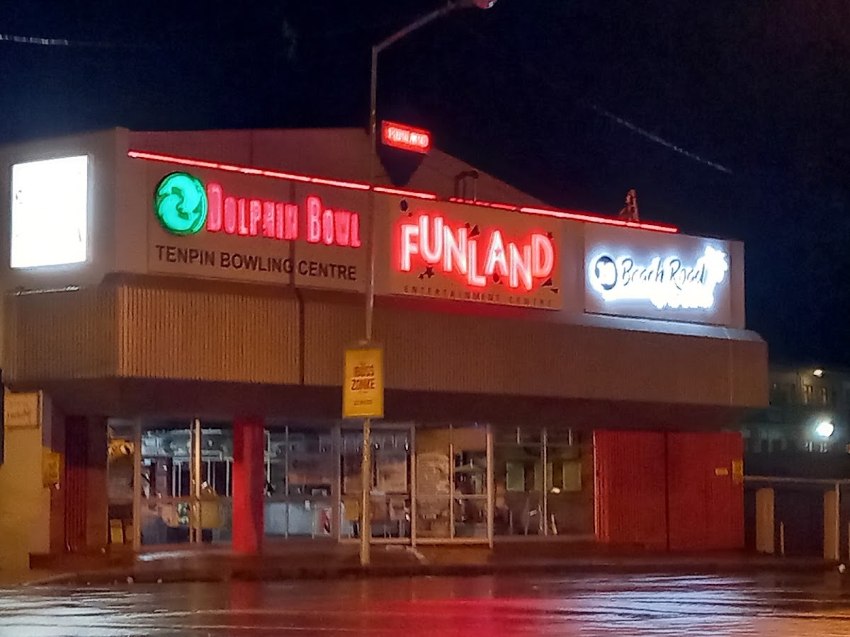 FUNLAND ENTERTAINMENT CENTRE