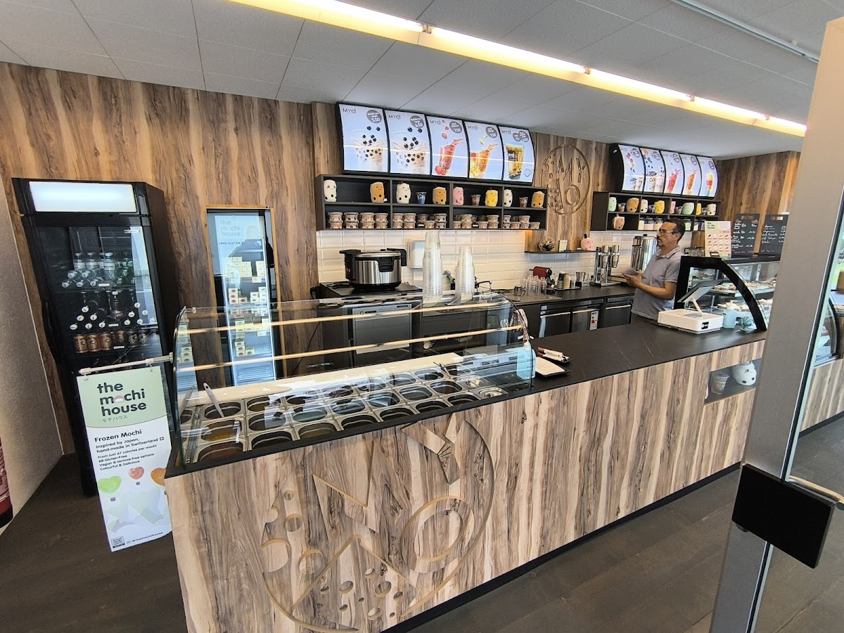 BERJIS FOOD AND BUBBLE TEA WEGGIS Photo 4