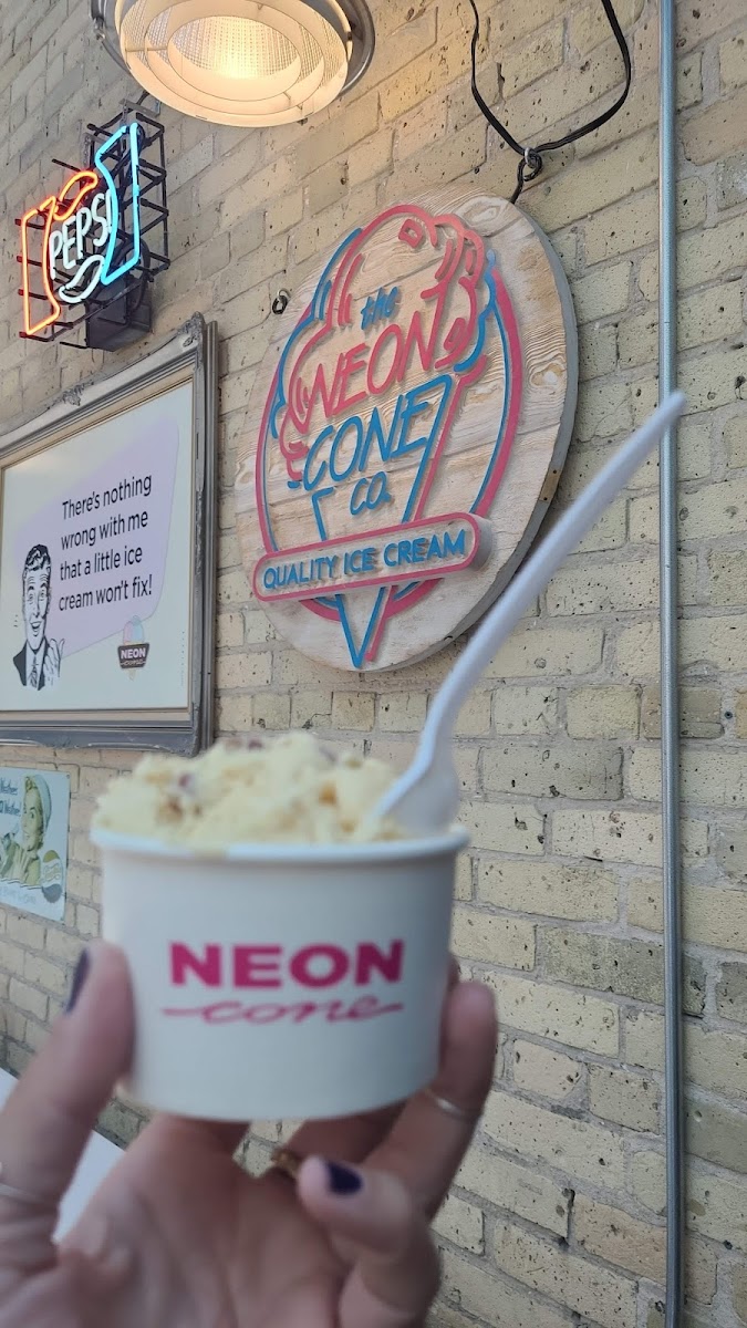 Neon Cone Photo 5
