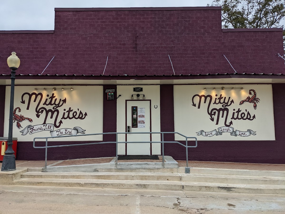 Mity Mite's Bar & Grill Photo 3