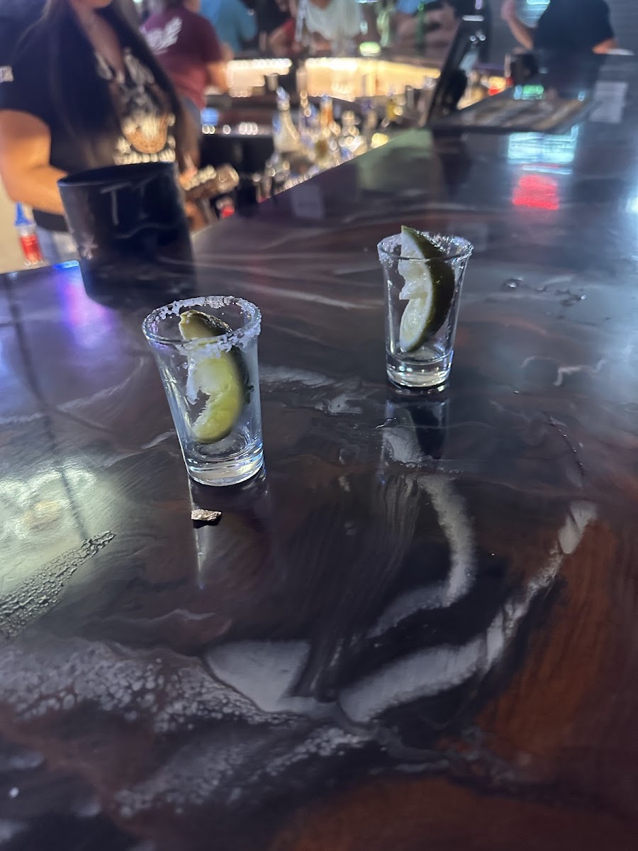 Mity Mite's Bar & Grill Photo 6