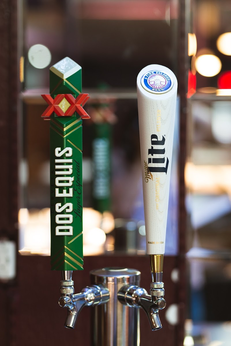 Mity Mite's Bar & Grill Photo 8