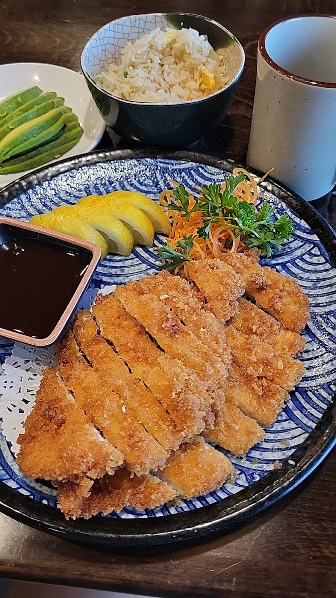 Zpan Hibachi & Sushi Bar Photo 10