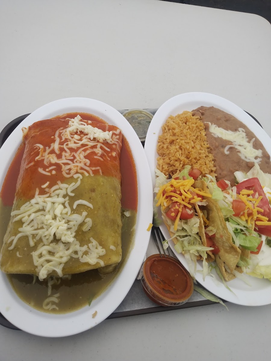 Cocineros Mexican Grill Photo 5