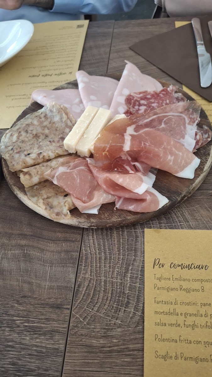 Trattoria Boni Photo 9