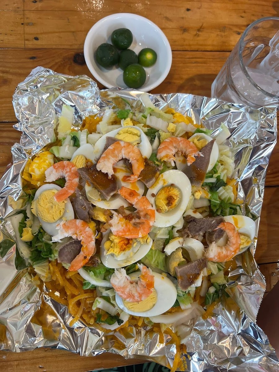 Belen's Kitchenette formerly Rosy's Pancit Malabon Photo 3