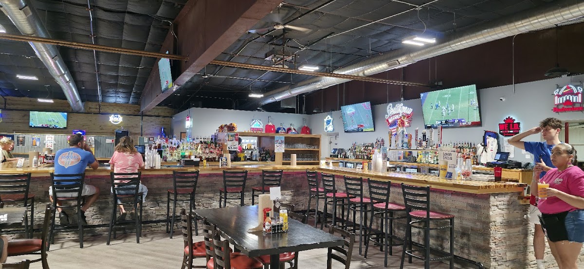Southpaw Bar & Grill Photo 7